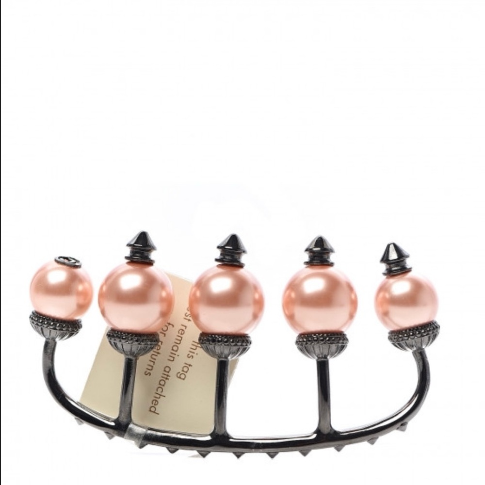 GUCCI RARE Pearl Multi-Finger Cocktail Ring - Picture 9 of 11